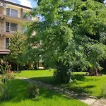 Family Magnolia, Sunny מלון סאני ביץ'