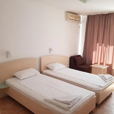 Family Magnolia, Sunny 酒店 2*