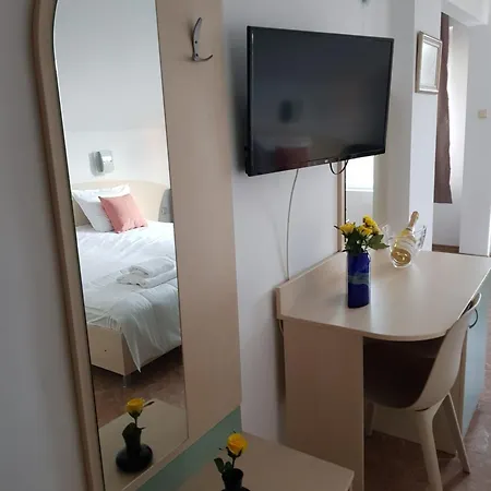 Family Magnolia, Sunny 酒店 2*