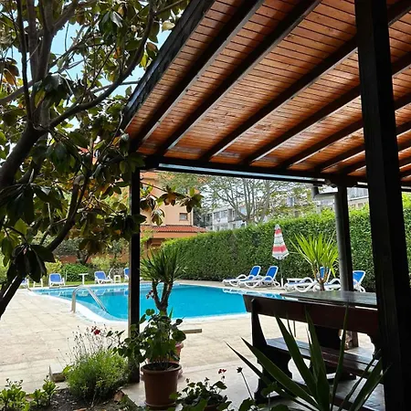 Family Magnolia, Sunny Hotel 3*